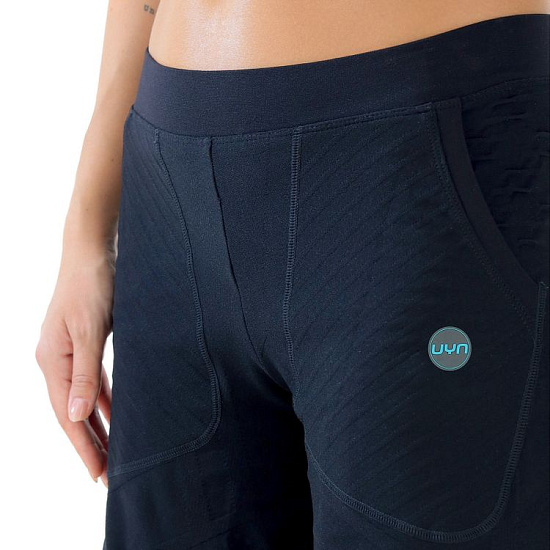 Шорты женские UYN Run Fit Ow Blackboard - Фото 2 большая
