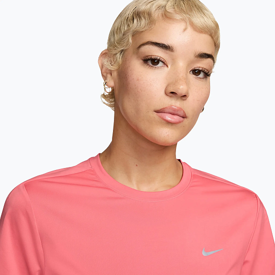 Футболка женская Nike Swift Dri-FIT Sea Coral/Reflective Silver - Фото 3 большая