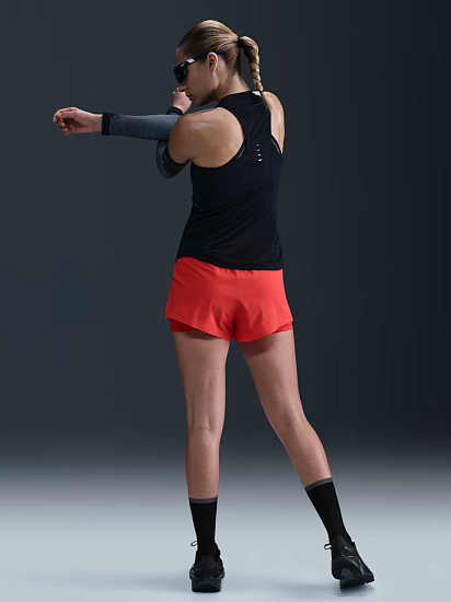 Майка женская Nike Swift Dri-FIT Black/Reflective Silver - Фото 6 большая