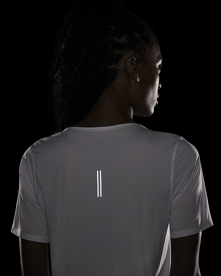 Футболка женская Nike City Sleek White/Reflective Silver - Фото 8 большая