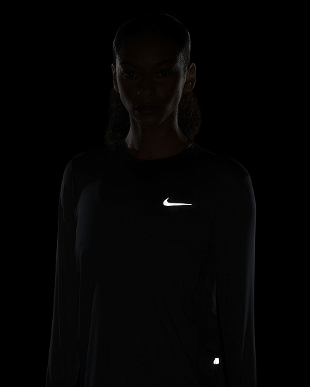 Футболка женская Nike Running Crew Black - Фото 9 большая