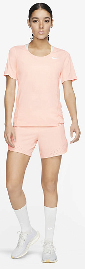 Футболка женская Nike City Sleek Ss Washed Coral/Reflective Silver - Фото 8 большая