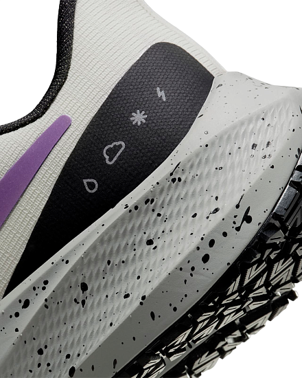 Кроссовки женские Nike Air Zoom Pegasus 39 Shield Light Bone/Vivid Purple-Cobblestone - Фото 8 большая