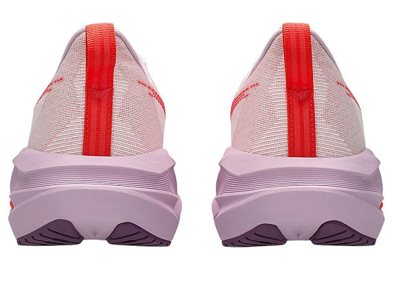 Кроссовки женские ASICS Novablast 5 White/Coral Reef - Фото 5 большая