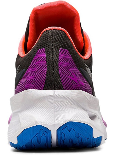 Кроссовки женские ASICS Novablast Black/Black - Фото 6 большая