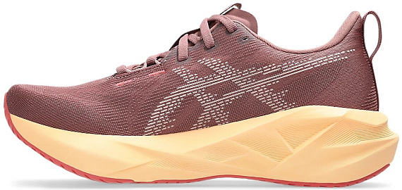 Кроссовки женские ASICS Novablast 5 Rubble Red/Fawn - Фото 3 большая