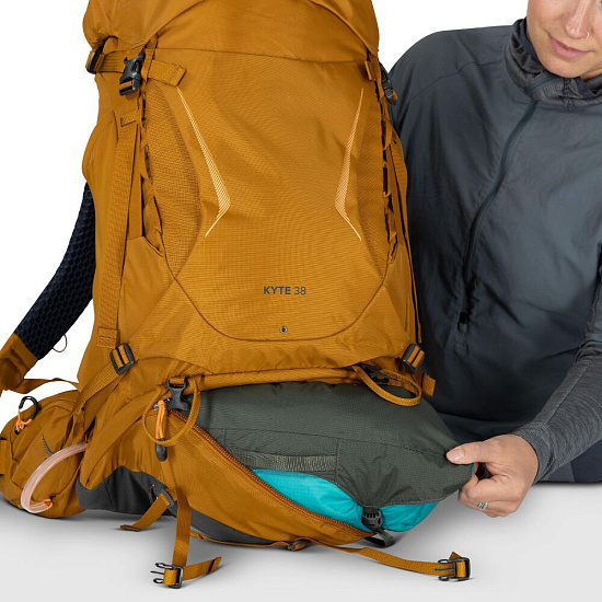 Рюкзак женский Osprey Kyte 38 Barley Brown - Фото 14 большая