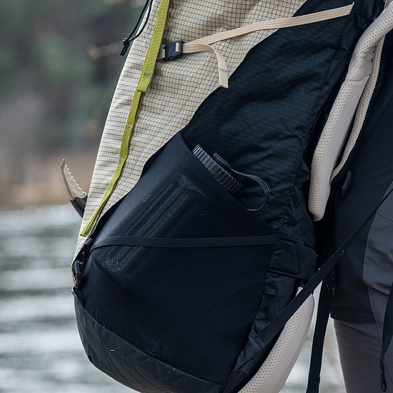 Рюкзак женский Bergans Helium V5 55 Chalk Sand/Black/Dark Green Oasis - Фото 6 большая