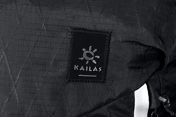 Рюкзак Kailas Mystery Lightweight Trekking 40+2L Silent Black - Фото 8 большая