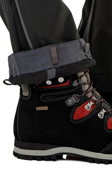 Брюки женские Norrona Trollveggen Flex1 Caviar - Фото 11 большая