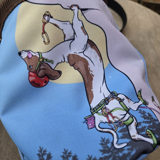 Мешок для магнезии Boulder Monsters 110326 Пёс-скалолаз (принт) - Фото 2 большая