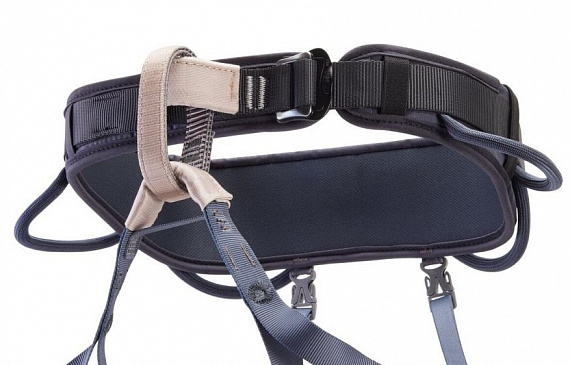 Страховочная система Petzl Corax Lt Gray - Фото 2 большая