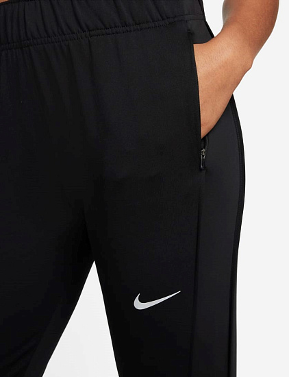 Брюки женские Nike Therma-FIT Essential Black/Black - Фото 3 большая