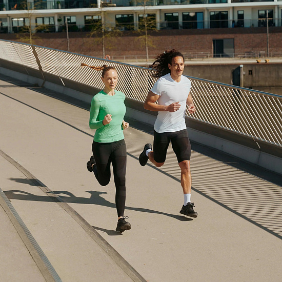 Тайтсы женские CEP CU62W Compression Black - Фото 12 большая