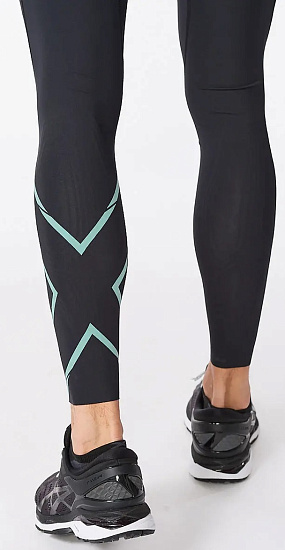 Тайтсы мужские 2XU Light Speed Compression Black/Silver Sage Reflective - Фото 6 большая
