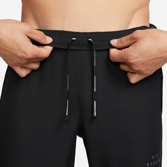 essential run division hybrid black