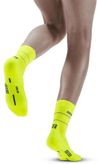 Носки женские CEP C103RW Reflective Compression Mid Cut Neon Yellow - Фото 4 большая