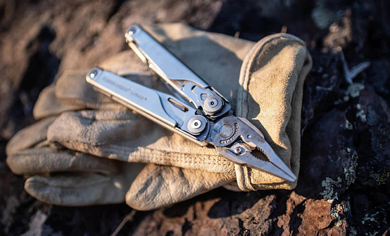 Мультитул Leatherman Surge Stainless Steel - Фото 6 большая