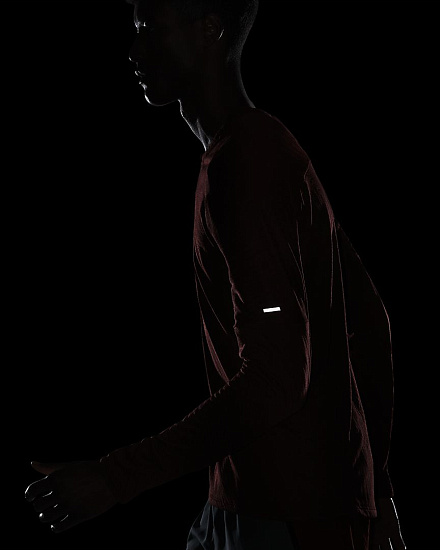 Футболка мужская Nike Drifit Element 1/2 Zip Trail Dark Cayenne/Bronze - Фото 11 большая