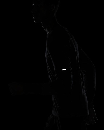 Футболка мужская Nike Drifit Element 1/2 Zip Trail Black - Фото 11 большая
