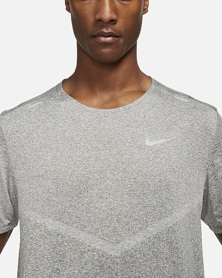 Футболка мужская Nike Dri-Fit Rise 365 SS Smoke Grey/Heather - Фото 5 большая