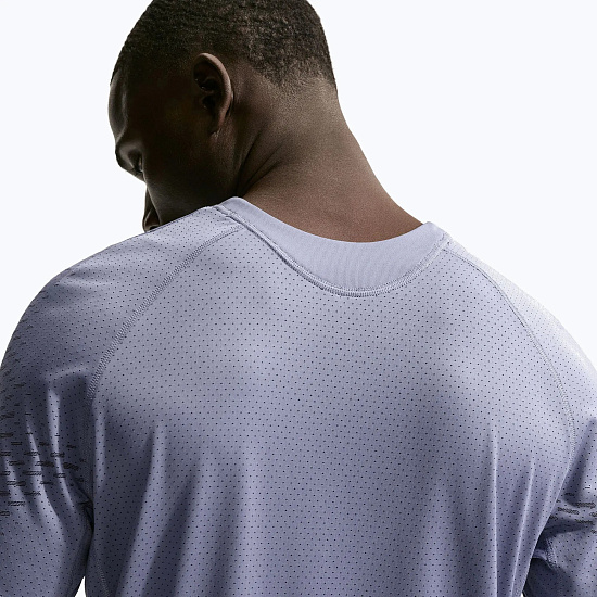 Футболка мужская Nike Dri-FIT Adv Stride Iron Purple/Dark Raisin/Reflective Silver - Фото 4 большая