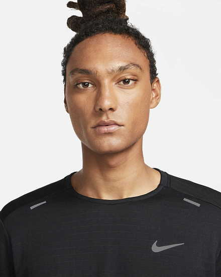 Футболка мужская Nike Therma-FIT Repel Black - Фото 4 большая