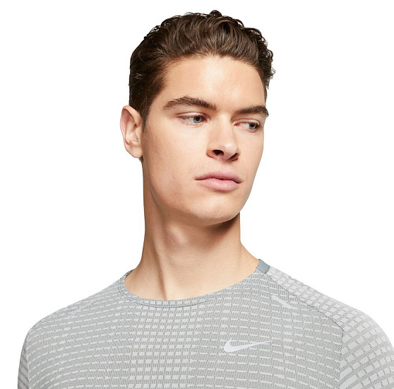 Футболка мужская Nike Techknit Ultra Ls Smoke Grey/Lt Smoke Grey/Reflective Silver - Фото 6 большая