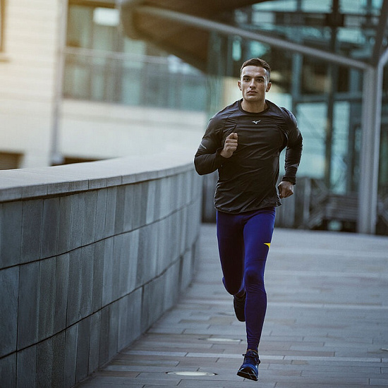 Футболка мужская Mizuno Hineri Hybrid LS Чер - Фото 3 большая