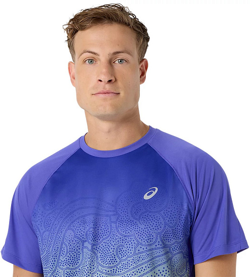 Футболка мужская ASICS Road Fade Ss Cobalt Burst/Illuminate Green - Фото 5 большая