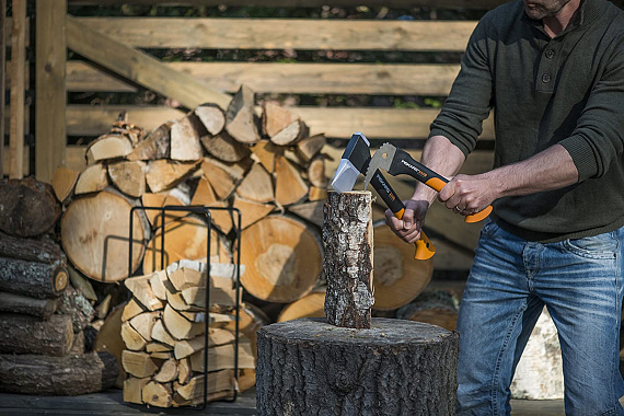Топор-колун Fiskars X11 S - Фото 4 большая
