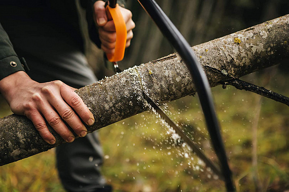 Пила лучковая Fiskars SW30 малая - Фото 3 большая