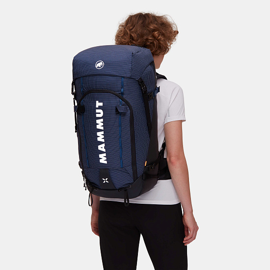 Рюкзак женский Mammut Trion 50 Marine/Black - Фото 5 большая