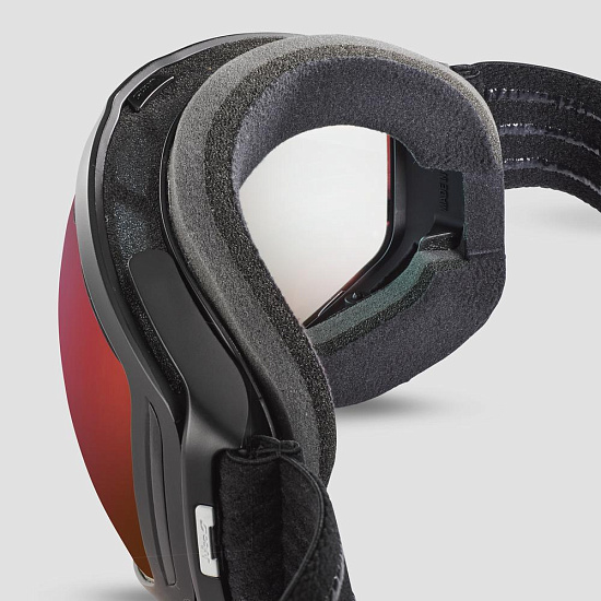 Горнолыжная маска Julbo Titan OTG Reactiv 0-4 High Contrast Black - Фото 7 большая