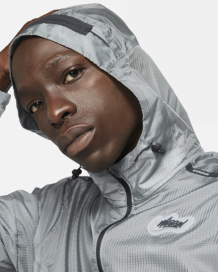 Куртка мужская Nike Repel Wild Run Windrunner Graphic Smoke Grey/Off-Noir/Black - Фото 5 большая