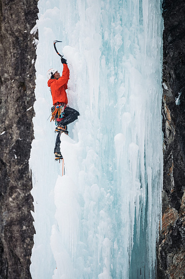 Куртка мужская Norrona Trollveggen Gore-Tex Pro Light Arednalin Red - Фото 10 большая