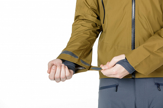 Куртка мужская Norrona Falketind Gore-Tex Olive Drab - Фото 7 большая