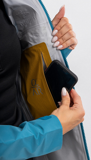 Куртка женская Arcteryx Alpha AR Reflectio - Фото 17 большая