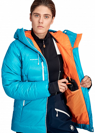 Куртка женская Mammut Eigerjoch Pro IN Hooded Sky - Фото 6 большая