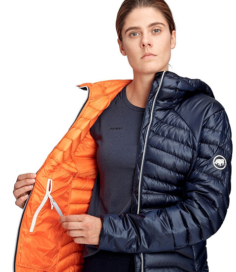 Куртка женская Mammut Eigerjoch Advanced IN Hooded Night - Фото 8 большая