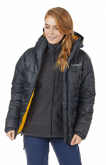 Куртка женская Norrona Trollveggen Ace Down 950 Caviar/Lemon - Фото 4 большая