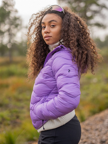 Куртка женская Peak Performance Helium Hoody Action Lilac - Фото 5 большая