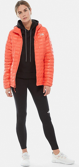 Куртка женская The North Face Thermoball Eco Hoodie Radiant Orange - Фото 4 большая