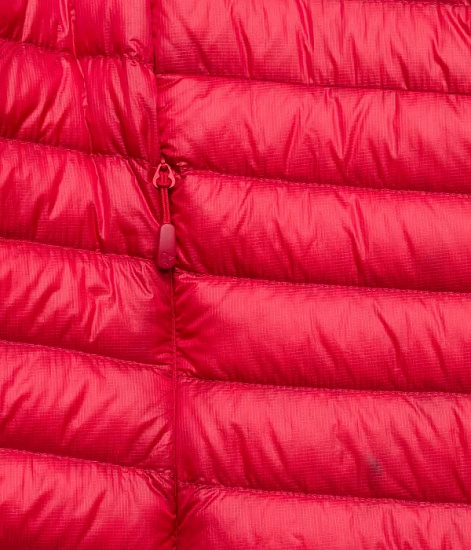 Куртка женская Norrona Lofoten Super Lightweight Down Crisp Ruby - Фото 3 большая