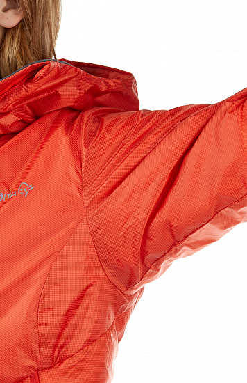 Куртка женская Norrona Trollveggen Primaloft100 Zip Adrenalin - Фото 9 большая