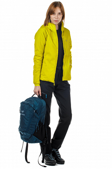 Куртка женская Arcteryx Proton LT Hoody Lampyre - Фото 3 большая