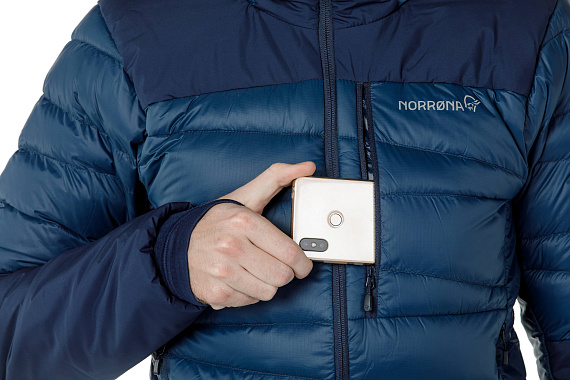 Куртка мужская Norrona Falketind Down Hood  Indigo Night - Фото 9 большая