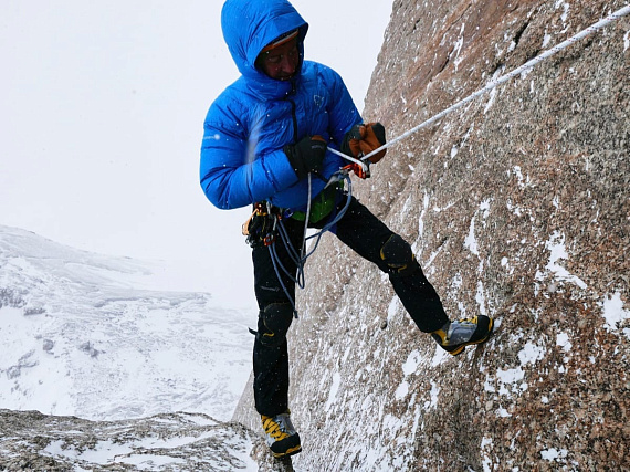 Куртка мужская Norrona Trollveggen Down 850 Olympian Blue - Фото 3 большая