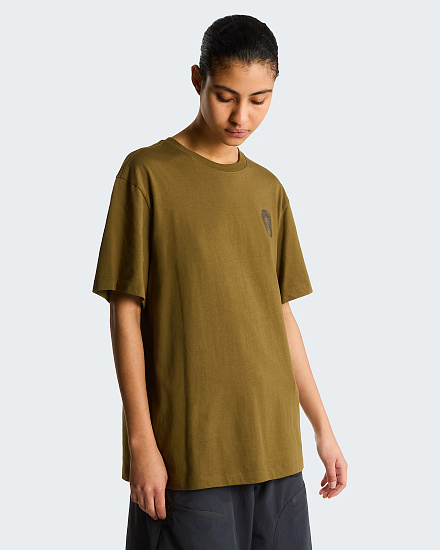 Футболка The North Face Basecamp Barista Relaxed Graphic Caraway Seed - Фото 8 большая