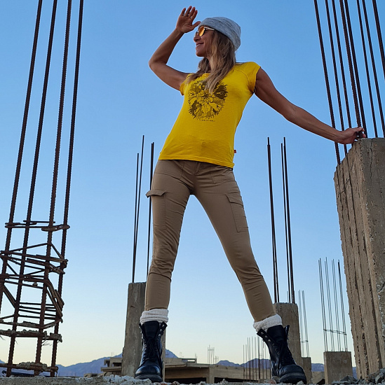 Футболка женская Birds and Blokes Supernova Желтый - Фото 2 большая